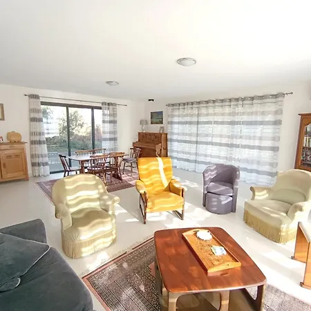 Maison Familiale Pour 6 Personnes A - Secteur Brillac - Fr-1-639-130